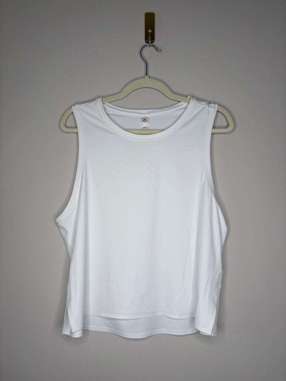 Rhone Serene Tank – Snow White – XL – NWT Women’s Performance Top